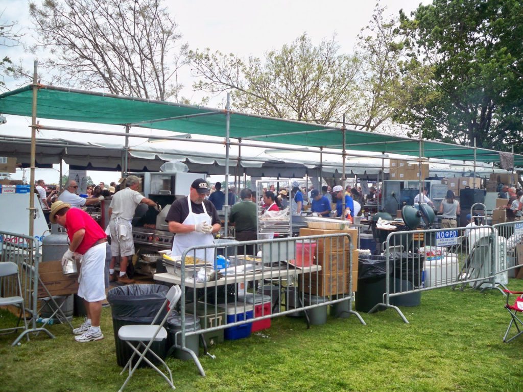 Mobile Dividers for exposed food preparation- Portable Partitions