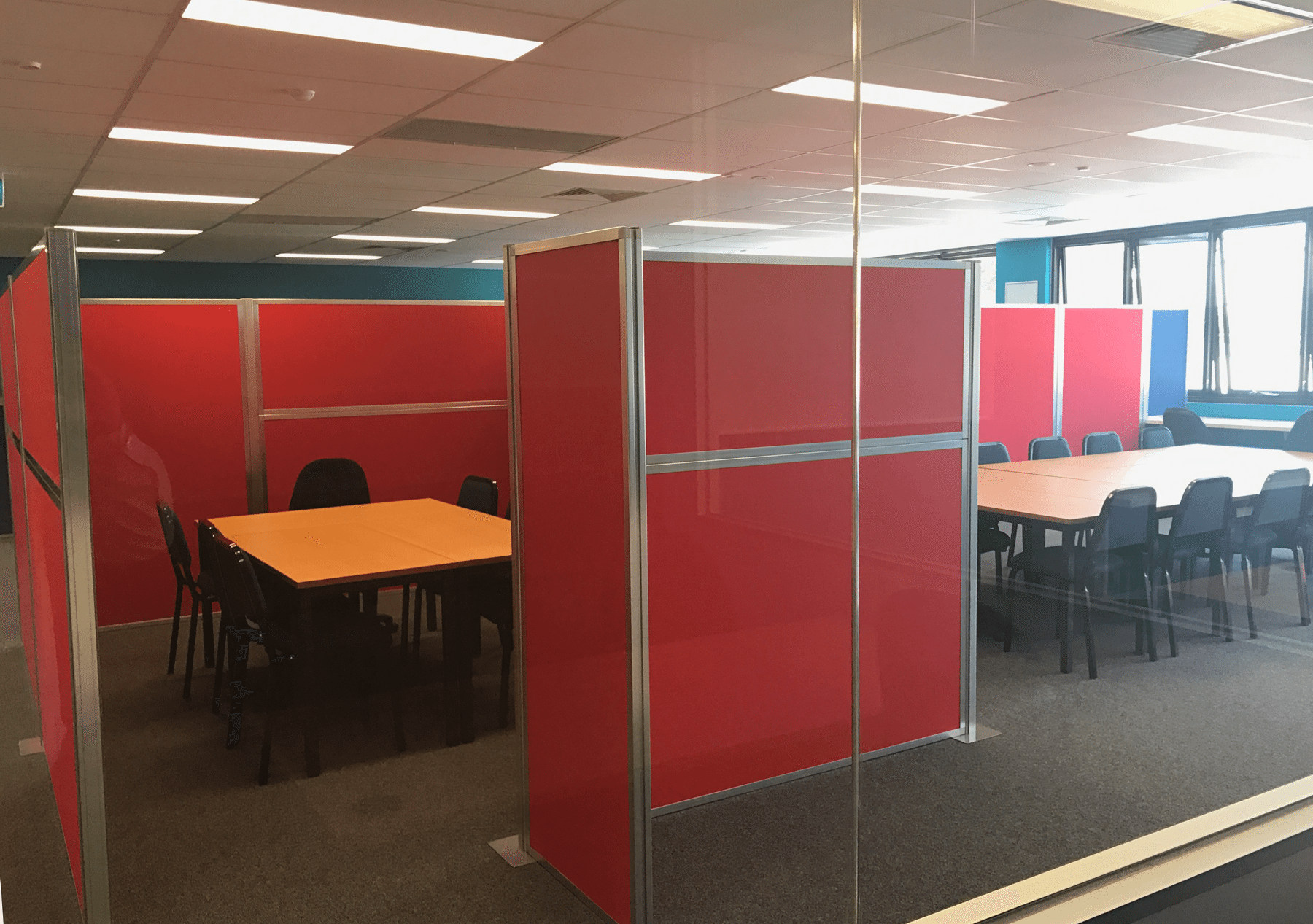 red privacy portable partition screen - Portable Partitions